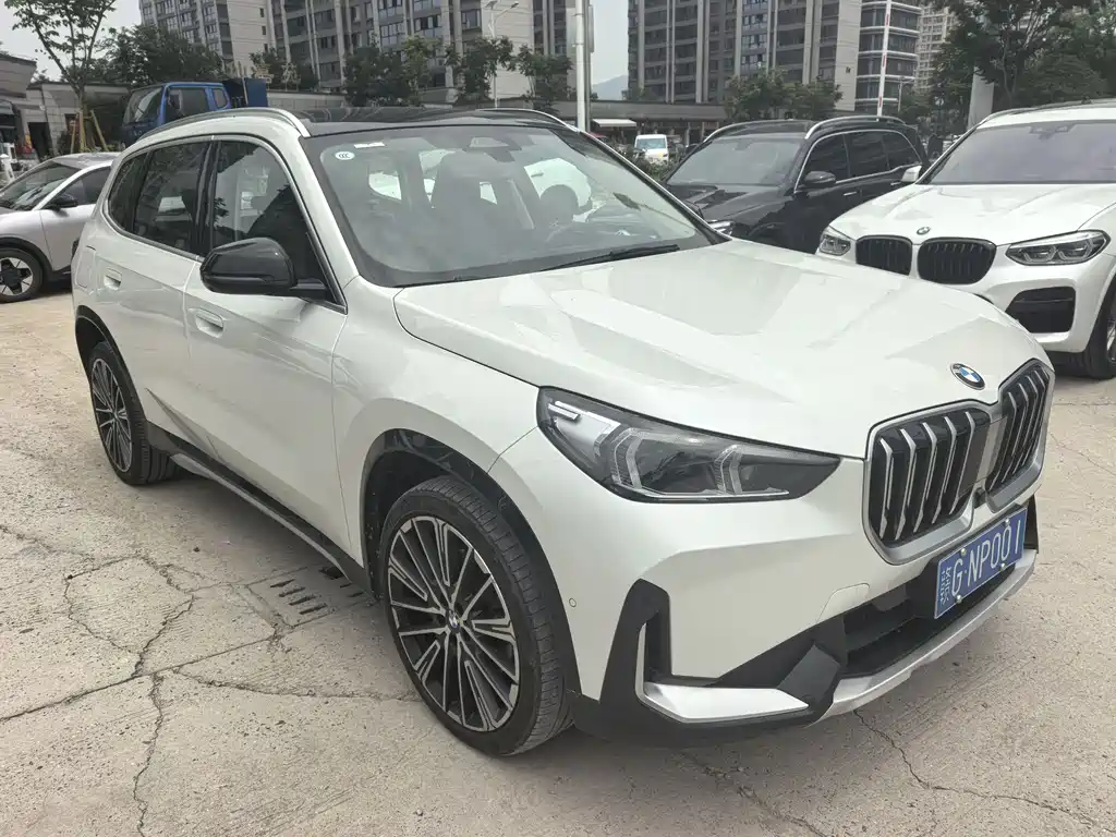 BMW X1 2024 — фото 3