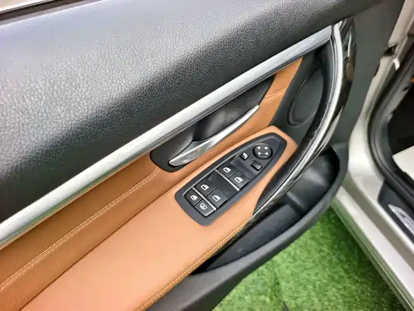 BMW 3 Series 2016