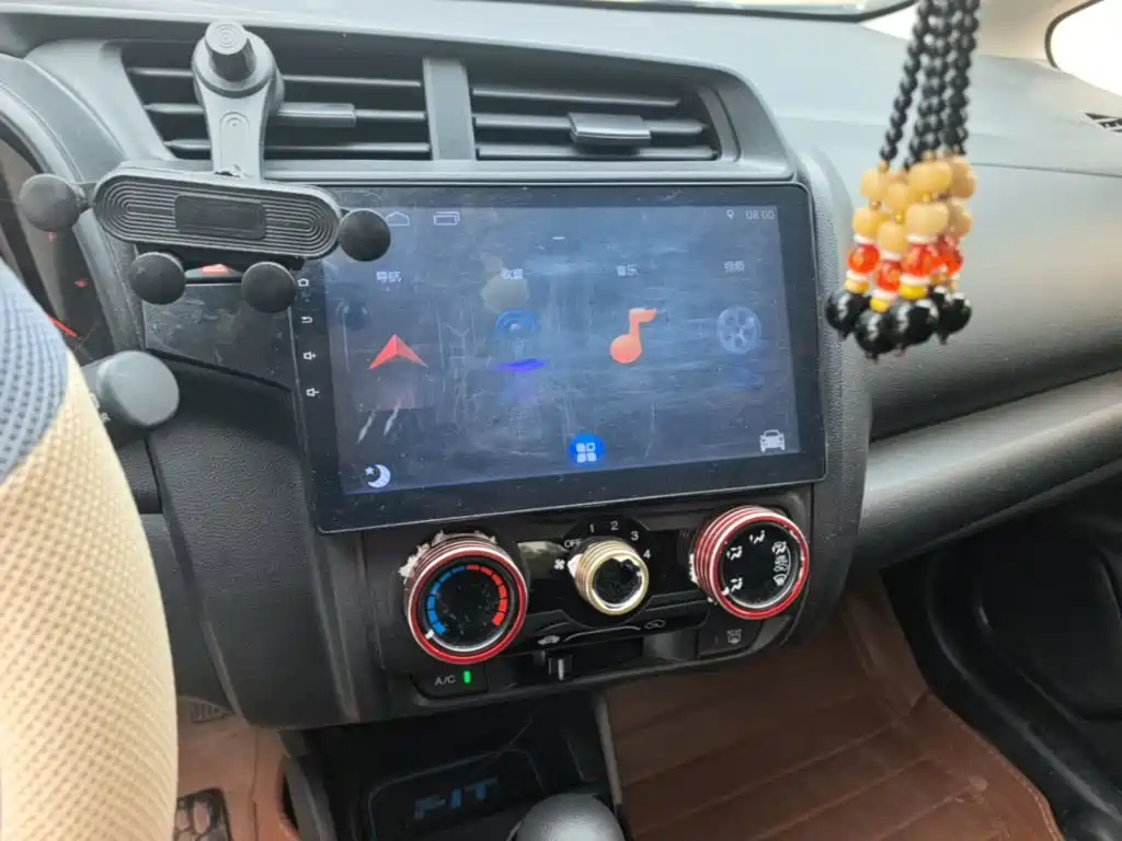 Honda Fit 2018 — фото 13