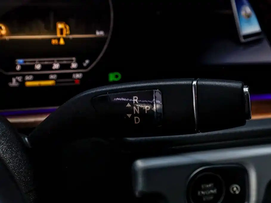 Mercedes-Benz G-Class 2023 — фото 17