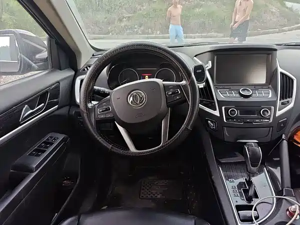 Dongfeng Fengshen AX7 2017