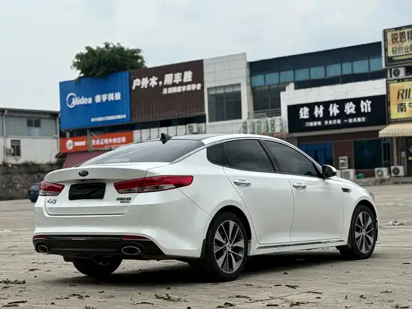 Kia K5 2016