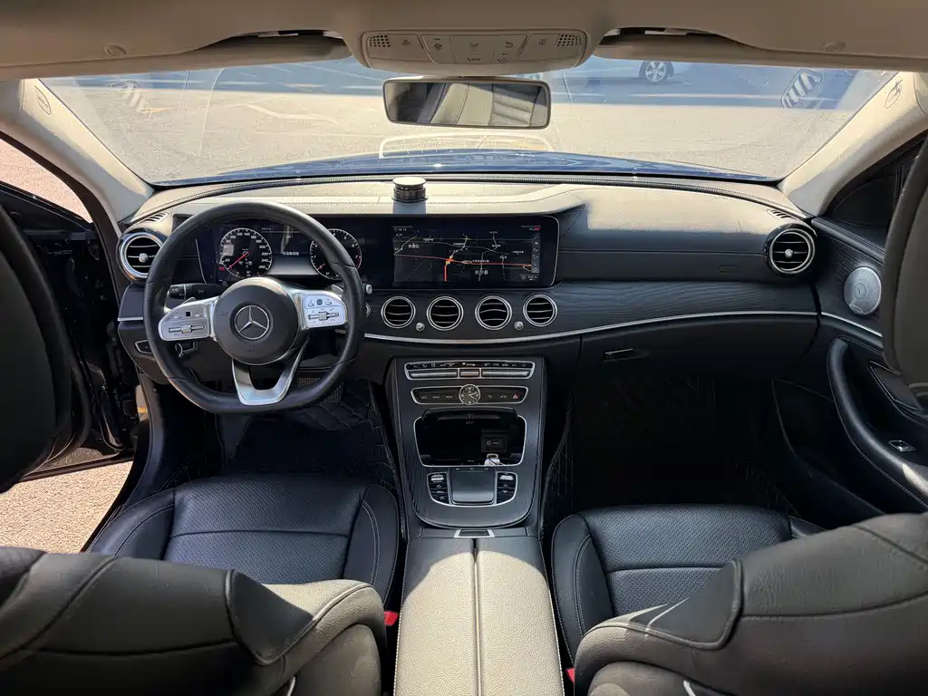 Mercedes-Benz E-Class 2019 — фото 10