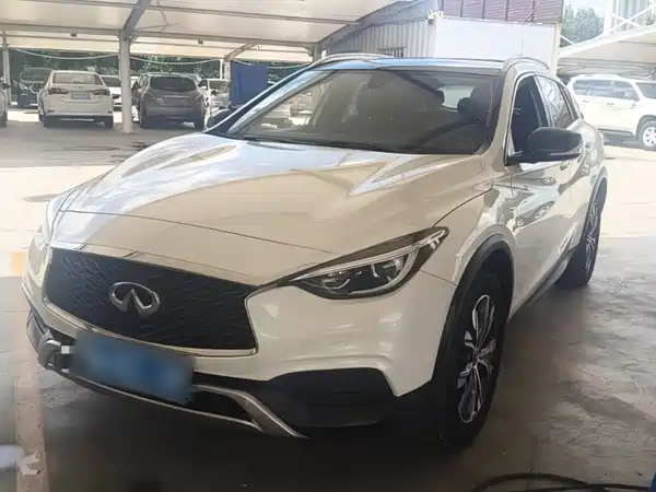 Infiniti QX30 2017