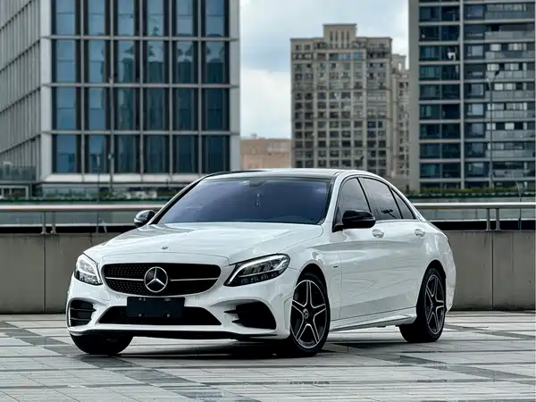 Mercedes-Benz C-Class 2021