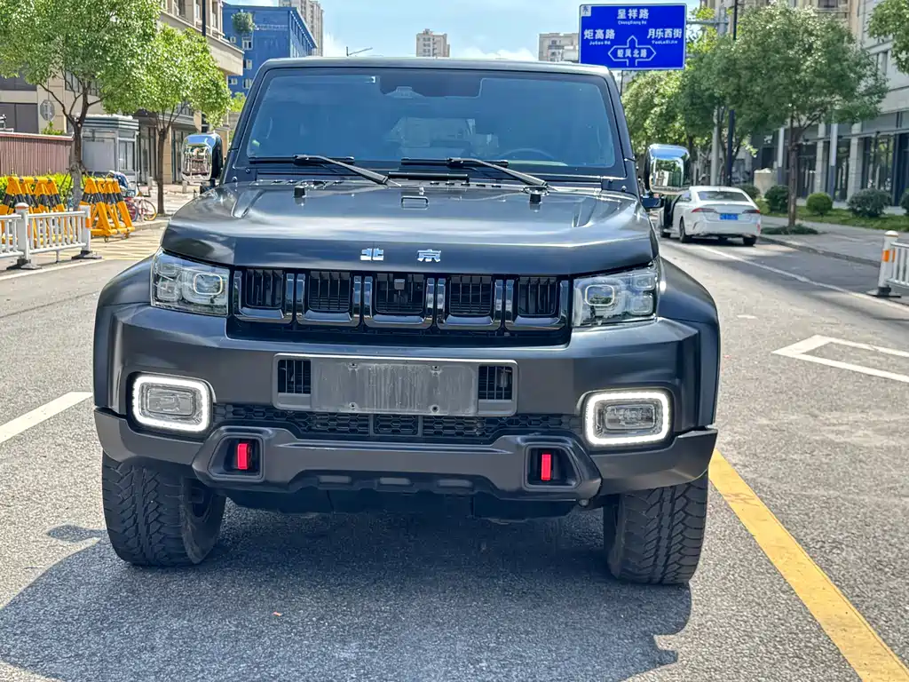 BAIC BJ40 2023 — фото 2