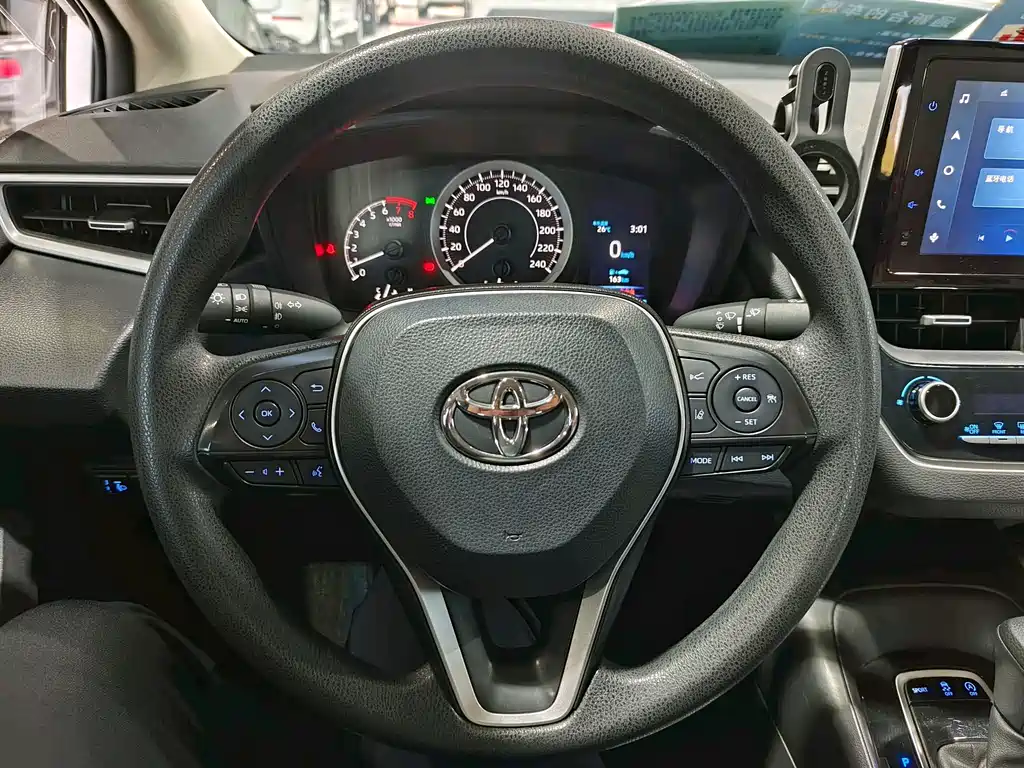 Toyota Corolla 2021 — фото 10