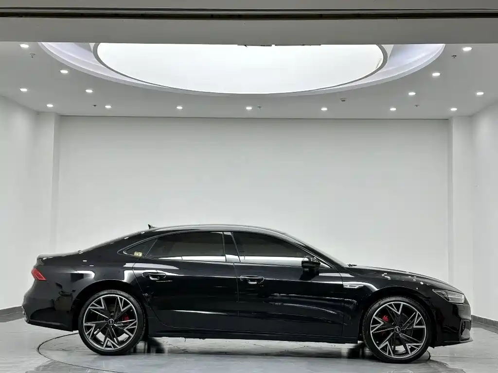 Audi A7L 2024 — фото 4