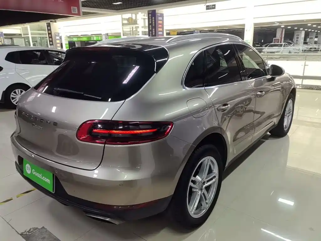 Porsche Macan 2016 — фото 7