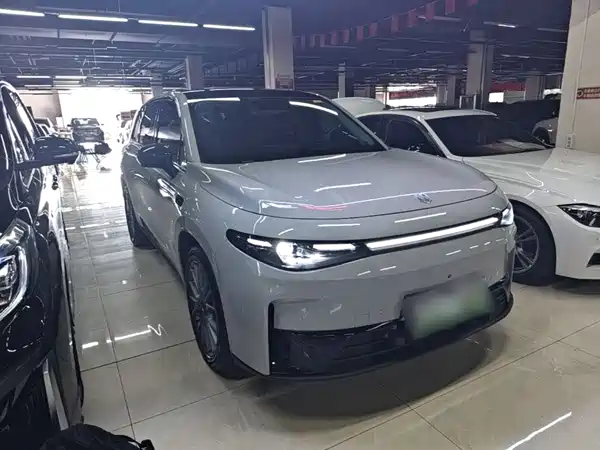 Leapmotor C10 2025