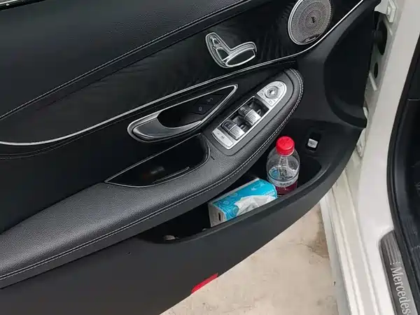 Mercedes-Benz C-Class 2021