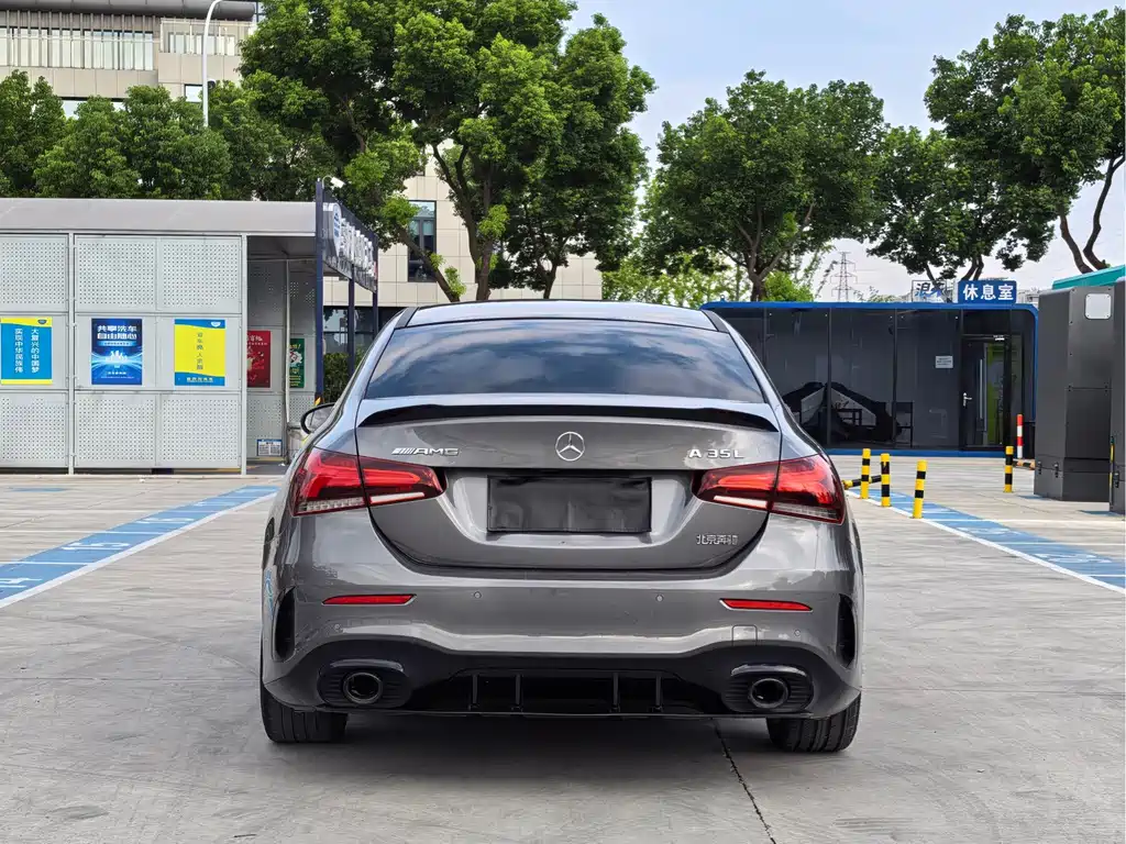 Mercedes-Benz A-Class AMG 2022 — фото 11
