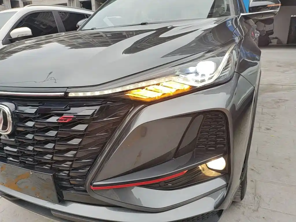 Changan CS75 PLUS 2019 — фото 24