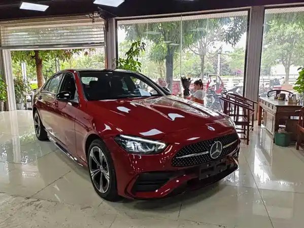 Mercedes-Benz C-Class 2022