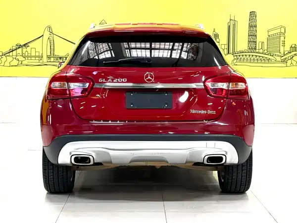 Mercedes-Benz GLA 2016