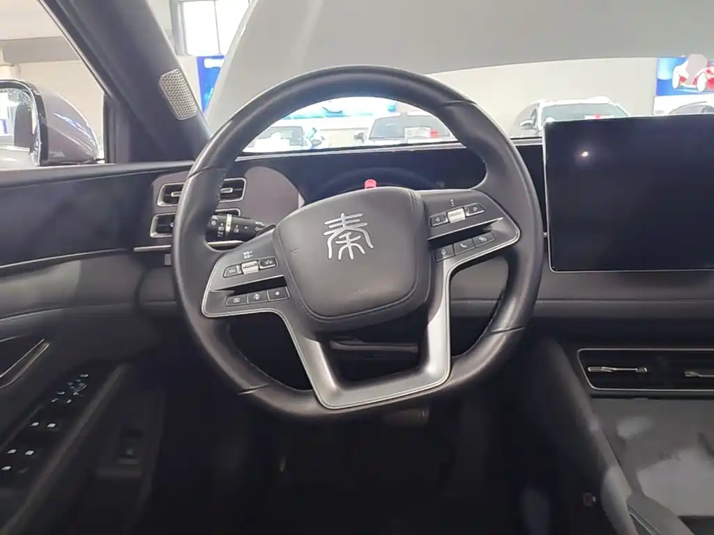 BYD Qin L 2025 — фото 11