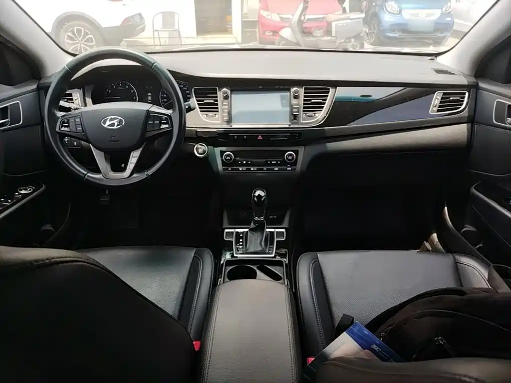 Hyundai Mistra 2016 — фото 10