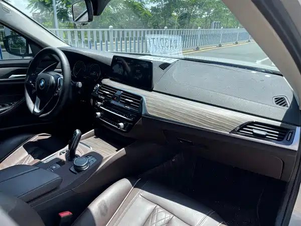 BMW 5 Series 2018