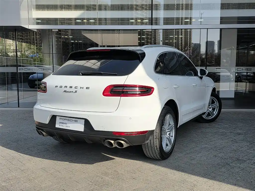 Porsche Macan 2016 — фото 4