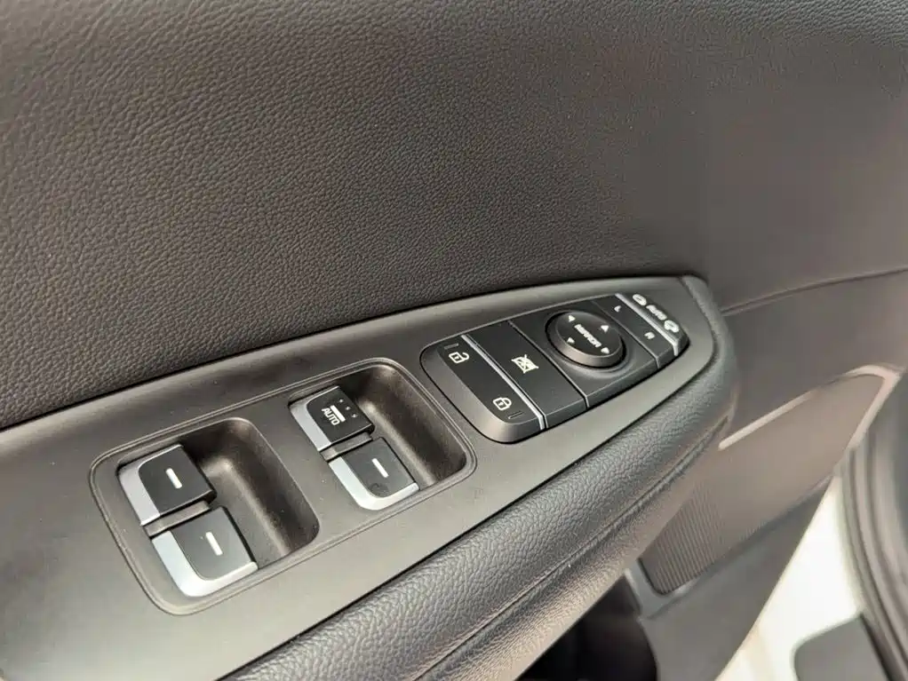 Kia K5 New Energy 2019 — фото 12