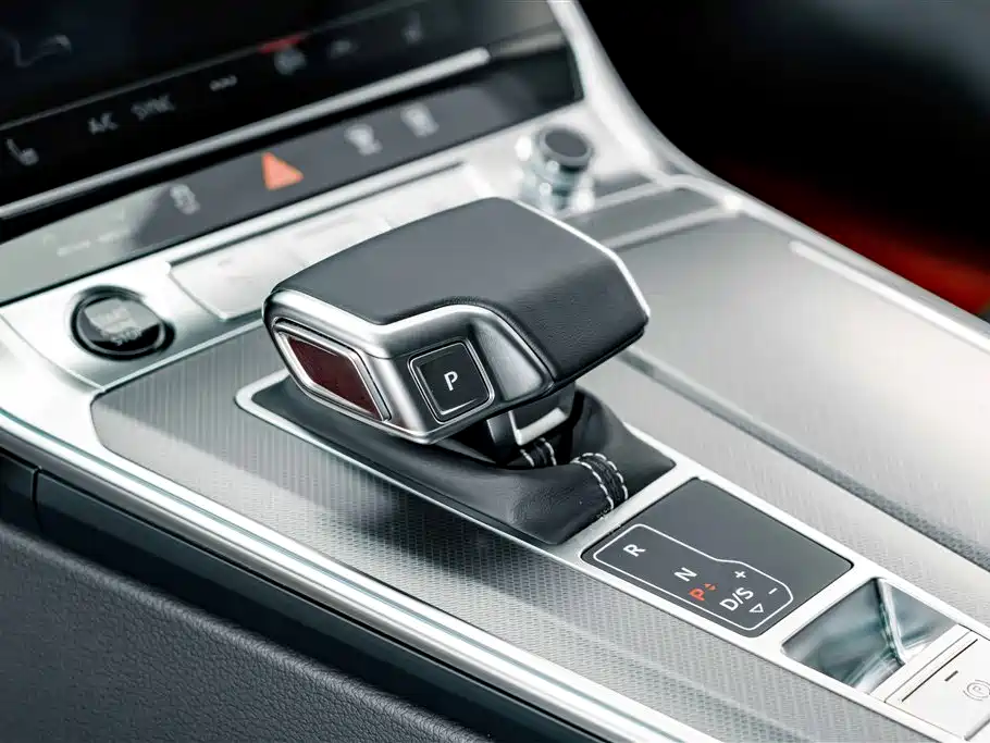Audi A7 2025 — фото 16