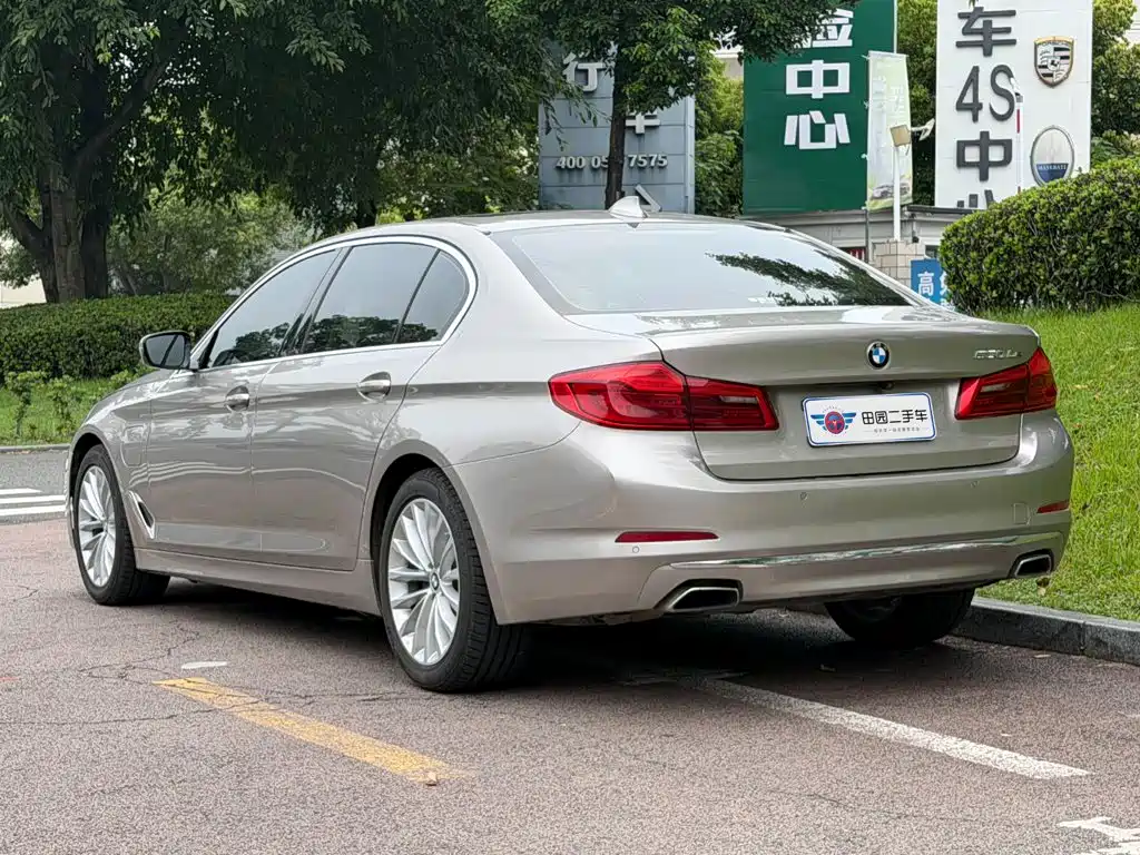 BMW 5 Series New Energy 2020 — фото 4
