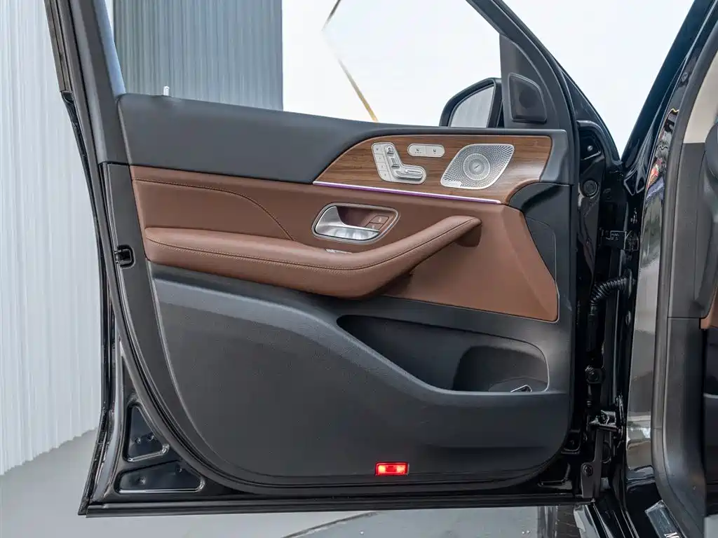Mercedes-Benz GLE 2024 — фото 19