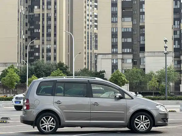 Volkswagen Touran 2008