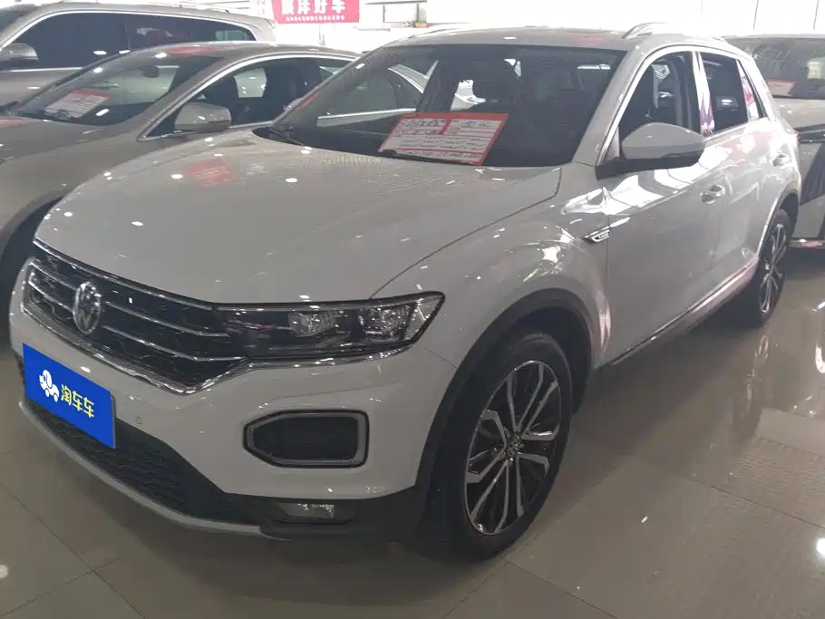 Volkswagen T-Roc 2022 — фото 1