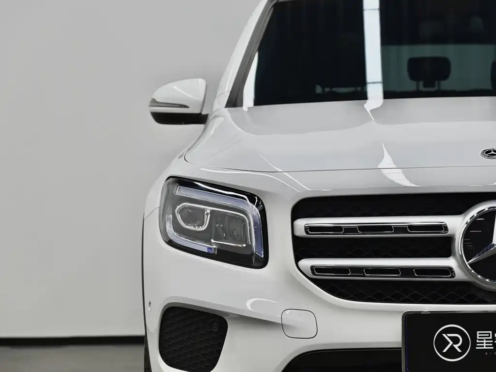 Mercedes-Benz GLB 2023 — фото 30