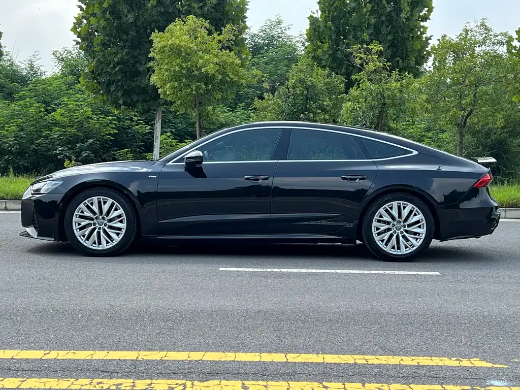 Audi A7 2020 — фото 16