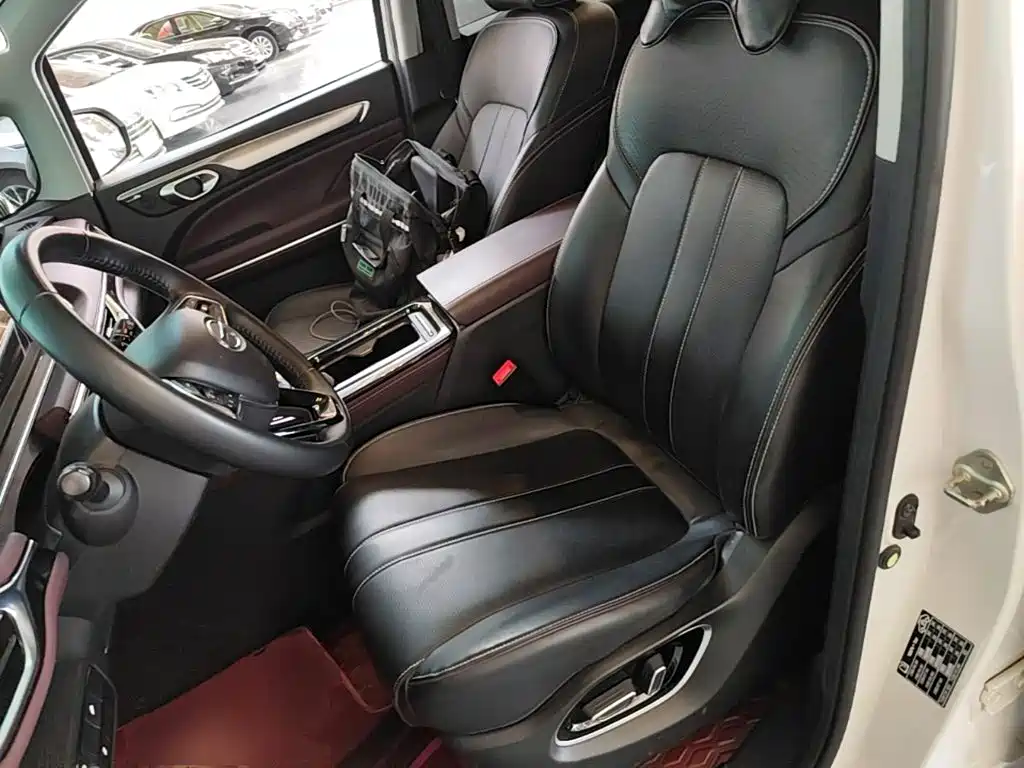 GAC Motor Trumpchi M6 2023 — фото 22