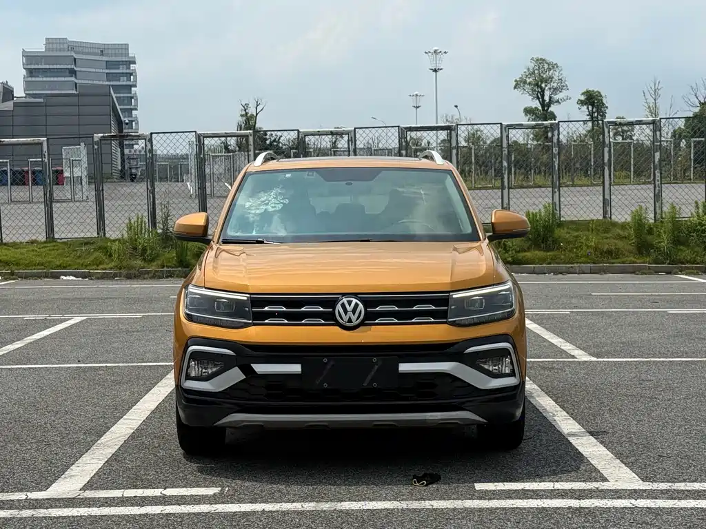 Volkswagen T-Cross 2019 — фото 2