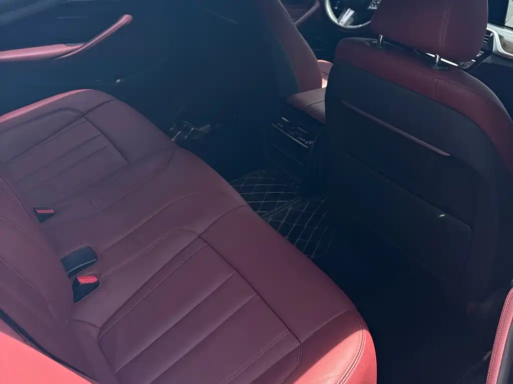 BMW 5 Series 2021