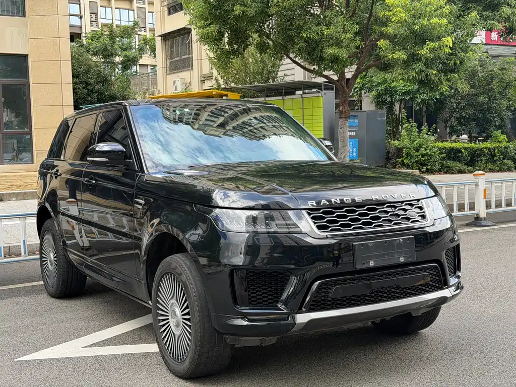 Land Rover Range Rover Sport New Energy 2019 — фото 3