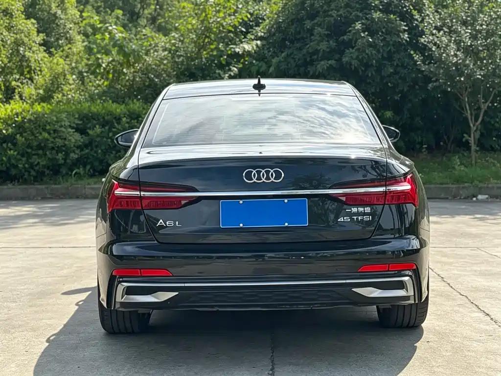 Audi A6L 2024 — фото 4