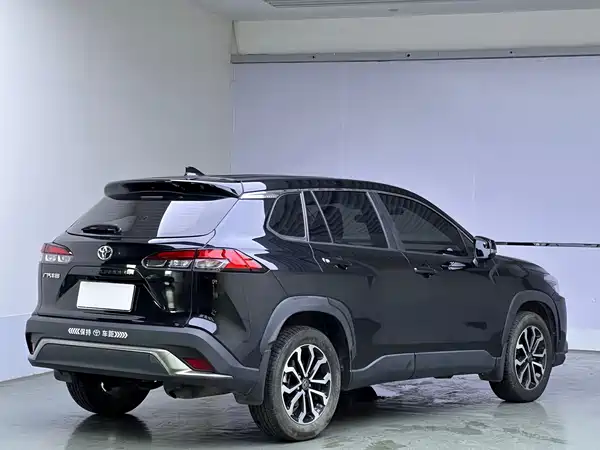 Toyota Frontlander 2024