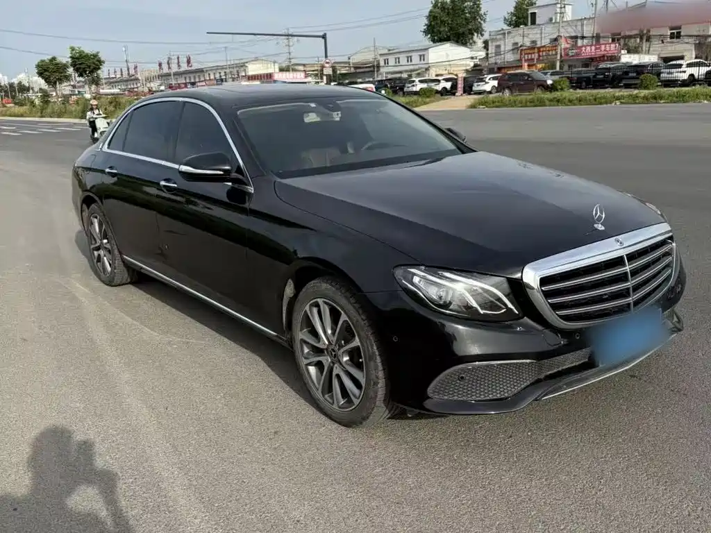 Mercedes-Benz E-Class 2018 — фото 5
