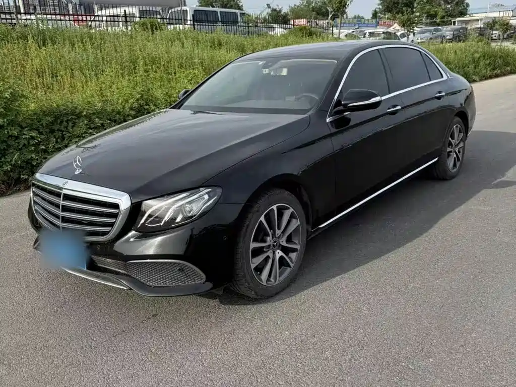 Mercedes-Benz E-Class 2018 — фото 1