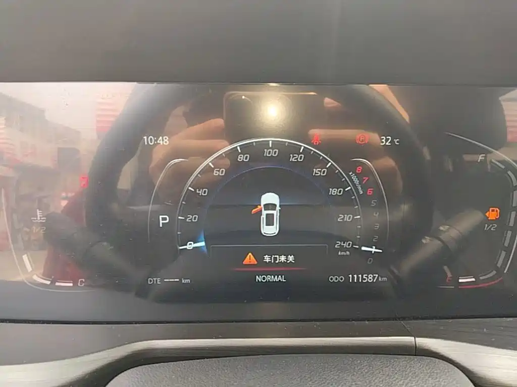Changan CS75PLUS 2019 — фото 12