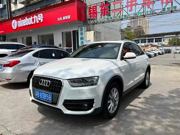 Audi Q3 2015