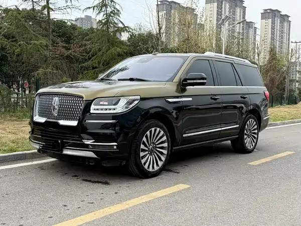 Lincoln Navigator 2020