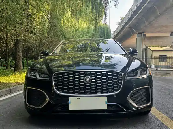 Jaguar XFL 2021