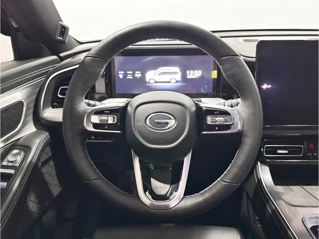 GAC Motor Trumpchi GS8 2023 — фото 9