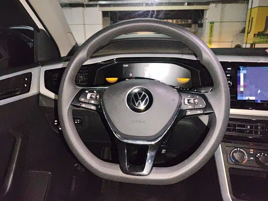 Volkswagen Polo 2023