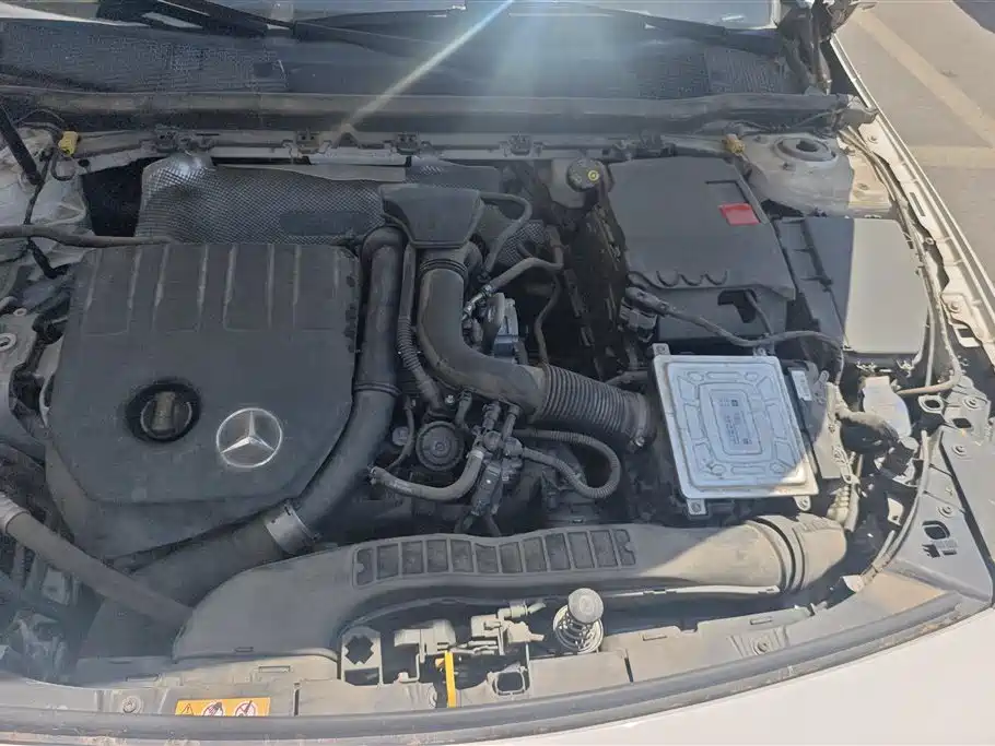 Mercedes-Benz A-Class 2019 — фото 10