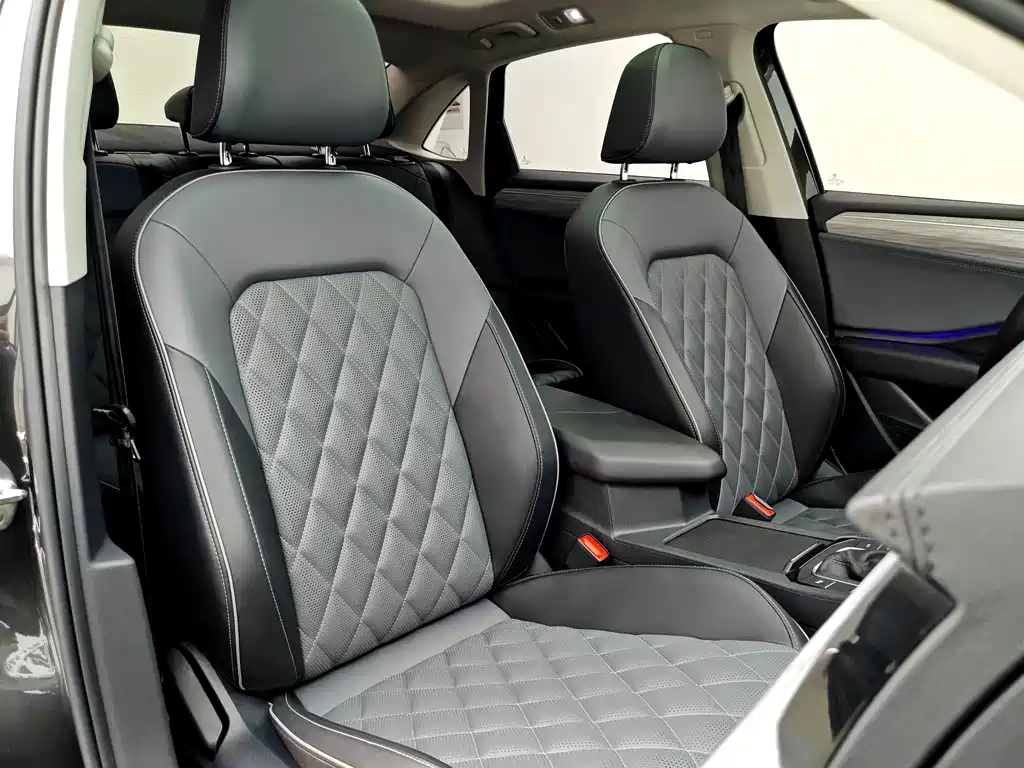 Volkswagen Sagitar 2023