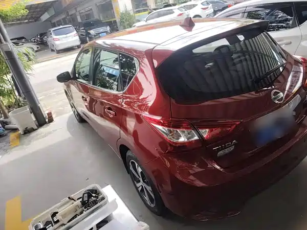 Nissan Tiida 2019