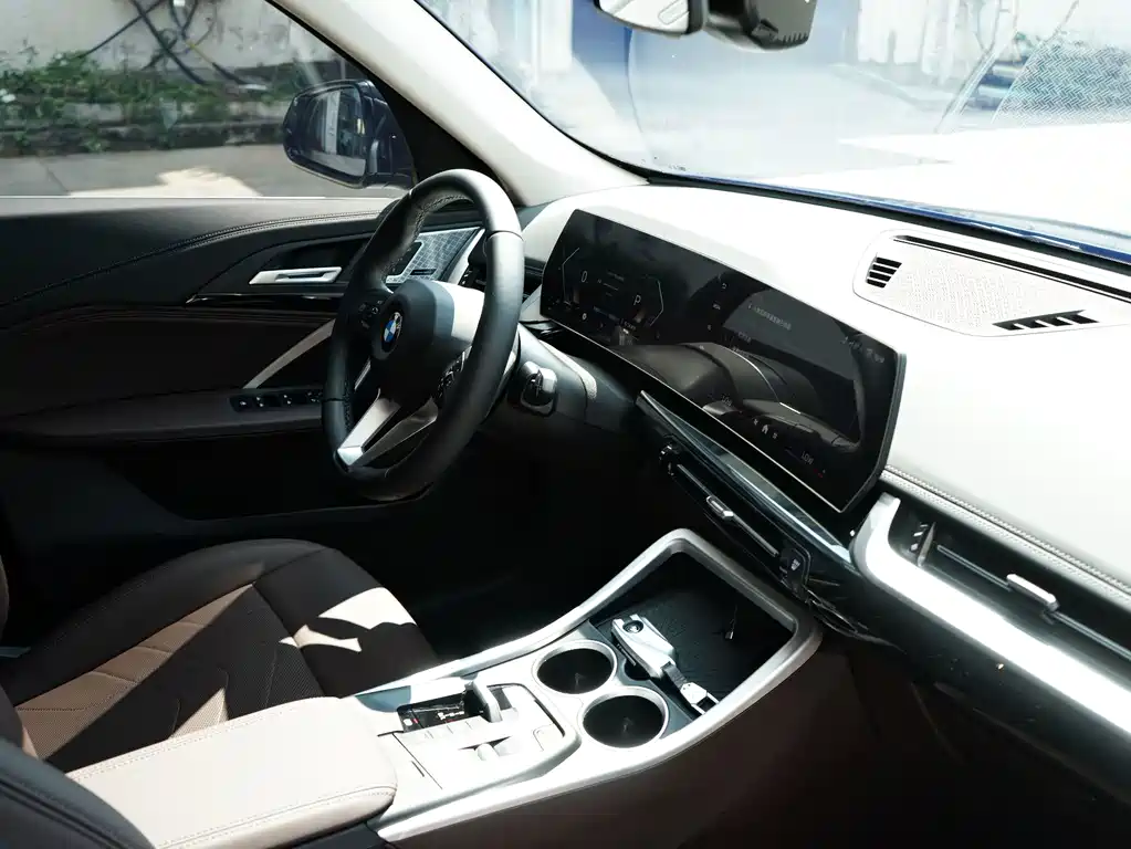 BMW X1 2025 — фото 15