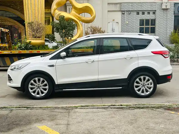 Ford Kuga 2013